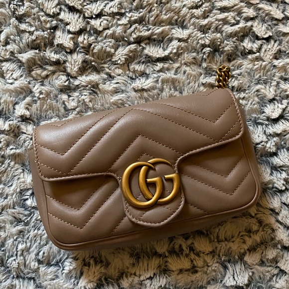 Gucci super mini Marmont Bag - Picture 7 of 8